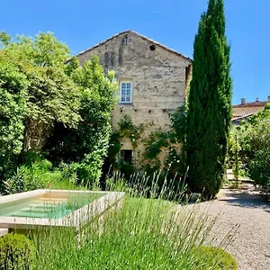 les-ecuries-des-chartreux.fr-provencehotel.com/