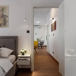 Apartment Terra 5 Deluxe On The Ground Floor With Private Parking, Rijeka
