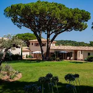 les-pins-de-lescalet.fr-provencehotel.com/