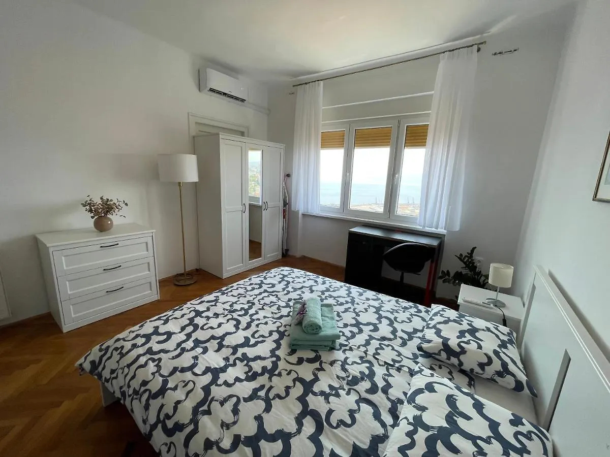Nona'S View With Balcony Apartment Rijeka